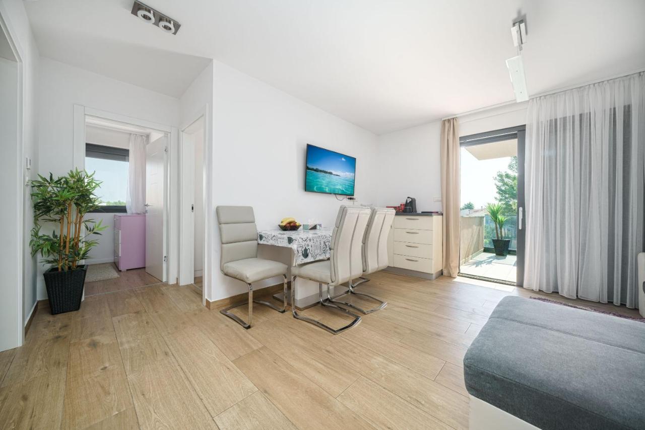 Olive Balcony Vodice-Srima Apartment Exterior photo